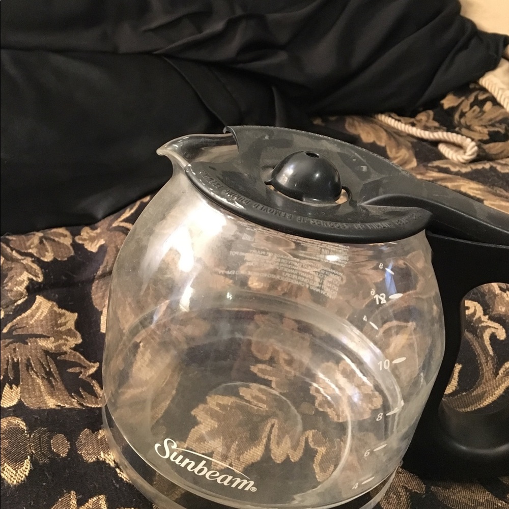Replacement coffee maker pot